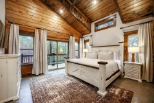 II Elks Lodge cabin wooded surroundings at Pine Lake Resort