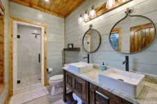 Red Baron Lodge master bedroom at Pine Lake Resort