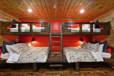 Red Baron Lodge game or entertainment room