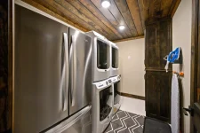 Laundry Room at Broken Branch Lodge